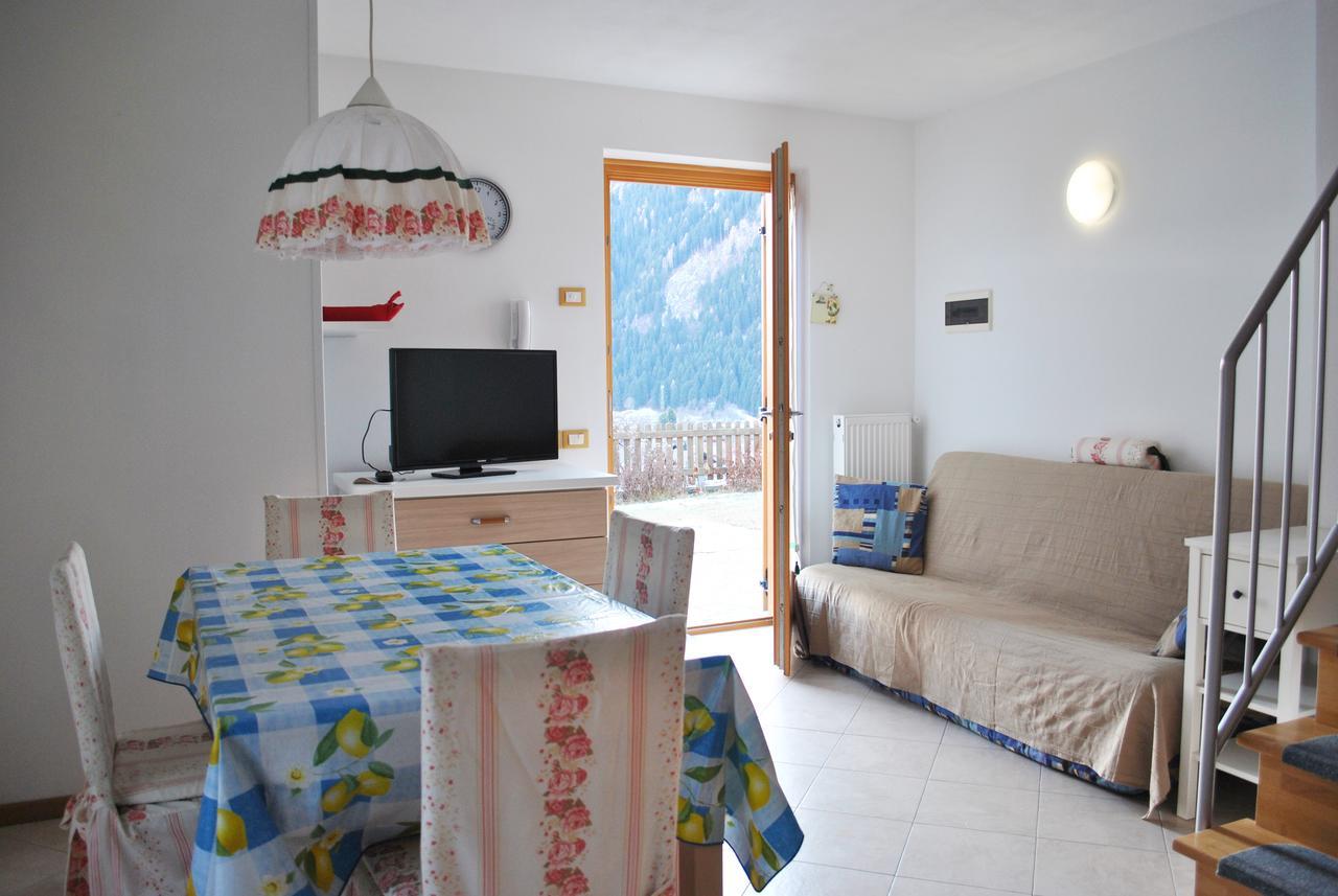 Villetta Con Giardino E Panorama Daire Carisolo Dış mekan fotoğraf